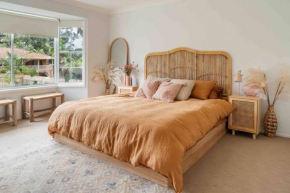 Valley Haus: Pet & family friendly home, Mollymook Mollymook